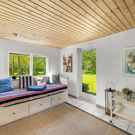 Landolf - 800m From The Sea By Interhome